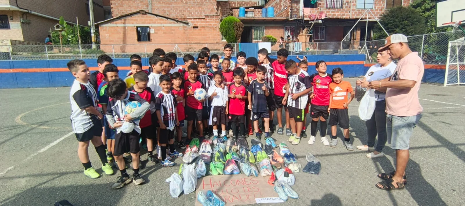 Club Deportivo Halcones sports community